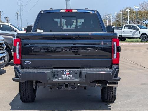 2025 Ford F-250 Platinum