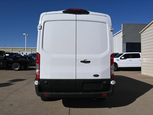 2024 Ford Transit-250 148 WB Medium Roof Cargo