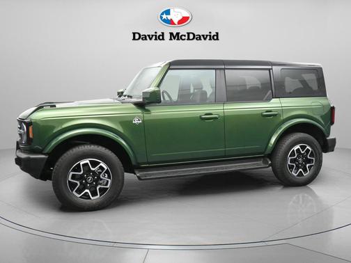 2025 Ford Bronco Outer Banks