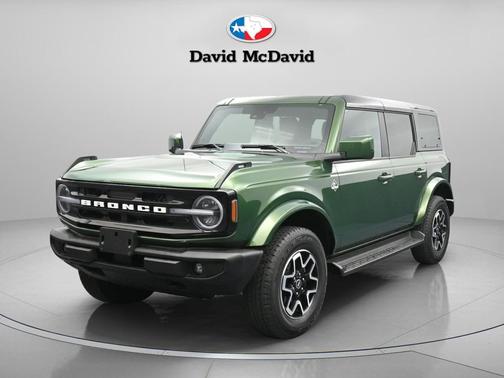 2025 Ford Bronco Outer Banks