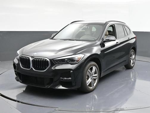 2022 BMW X1 sDrive28i