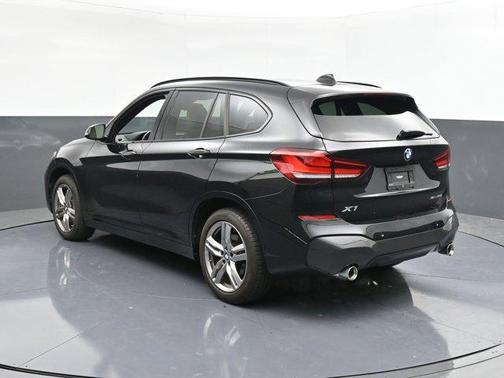 2022 BMW X1 sDrive28i