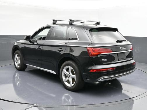 2023 Audi Q5 40 Premium