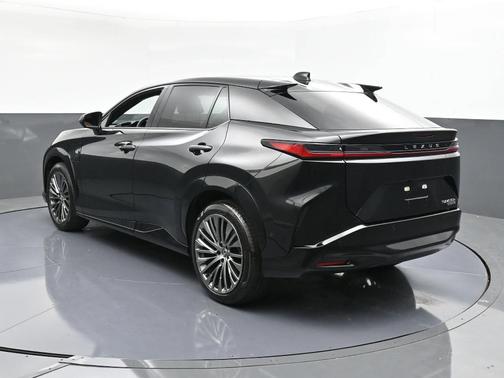 2024 Lexus RZ 450e Luxury