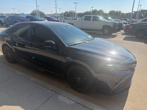 2022 Toyota Camry SE Nightshade