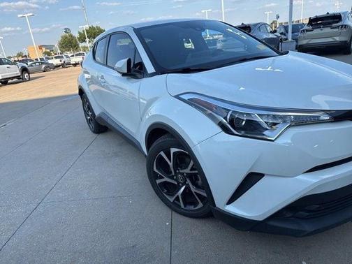 2019 Toyota C-HR XLE