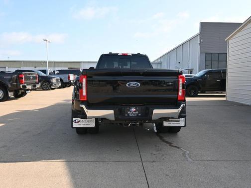 2025 Ford F-450 Lariat