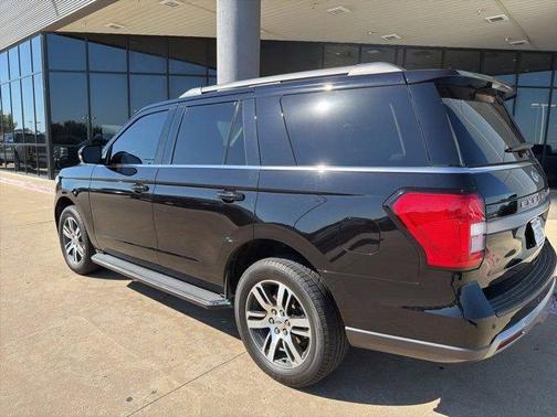 2023 Ford Expedition XLT