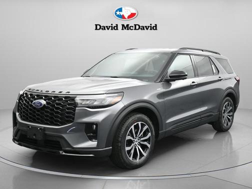 Carbonized Gray Metallic 2026 Ford Explorer ST-Line