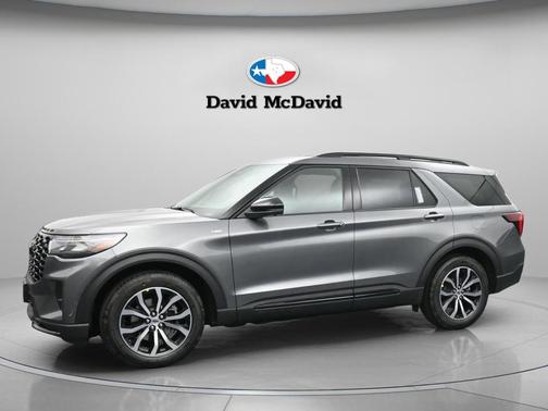 Carbonized Gray Metallic 2026 Ford Explorer ST-Line