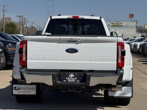 2025 Ford F-350 Lariat Super Duty