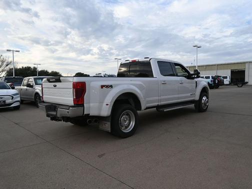 2022 Ford F-450 Lariat