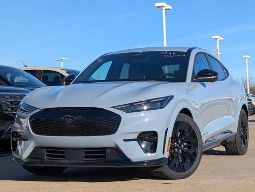2025 Ford Mustang Mach-E GT