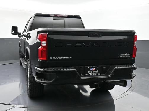 2022 Chevrolet Silverado 2500 High Country