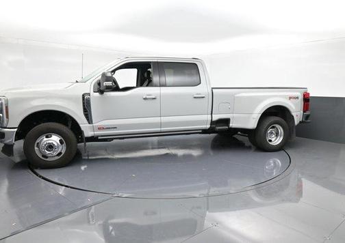 2025 Ford F-350 Lariat Super Duty