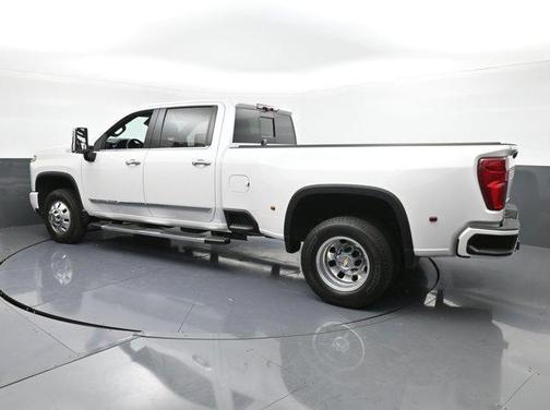 2024 Chevrolet Silverado 3500 High Country
