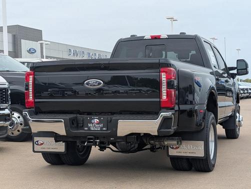 2025 Ford F-350 Lariat Super Duty