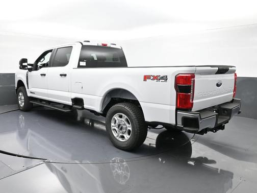 2025 Ford F-250 XLT
