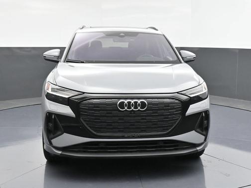 2024 Audi Q4 e-tron 55 quattro Premium