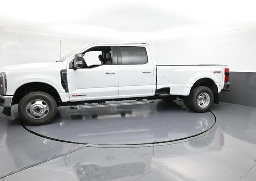 2026 Ford F-350 Lariat Super Duty