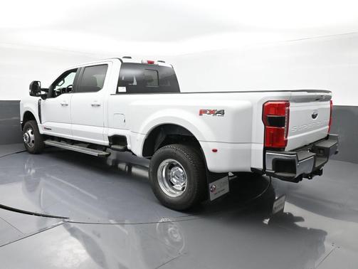 2026 Ford F-350 Lariat Super Duty
