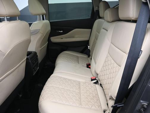 2023 Nissan Murano Platinum