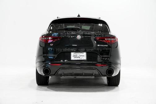 2022 Alfa Romeo Stelvio Ti
