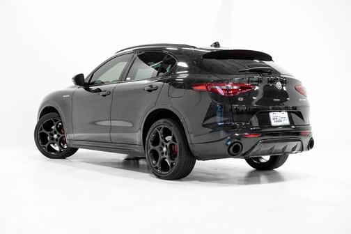2022 Alfa Romeo Stelvio Ti