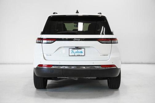 2022 Jeep Grand Cherokee Laredo