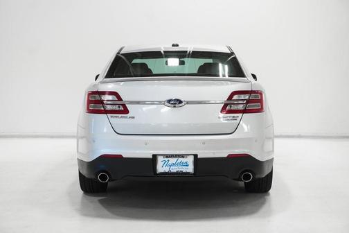 2015 Ford Taurus Limited