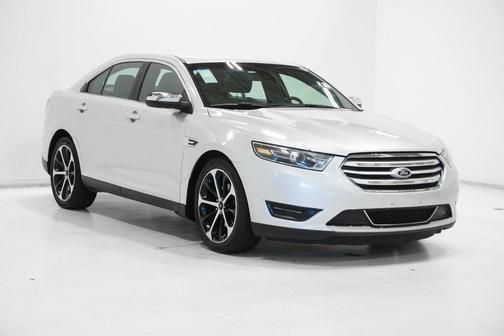 2015 Ford Taurus Limited