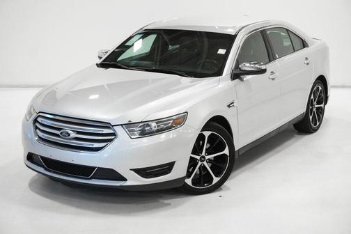2015 Ford Taurus Limited