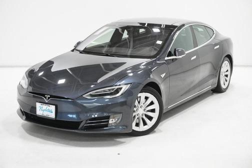 2016 Tesla Model S 75D