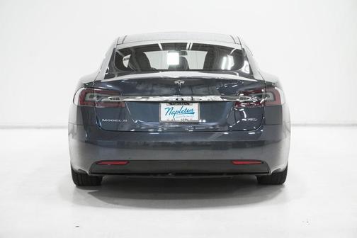 2016 Tesla Model S 75D