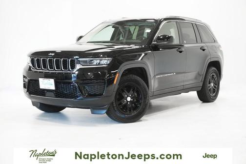2022 Jeep Grand Cherokee Laredo