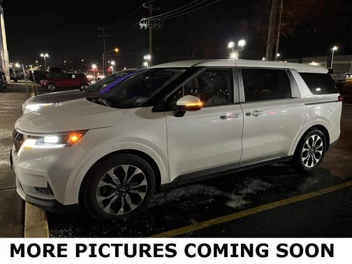 2022 Kia Carnival EX