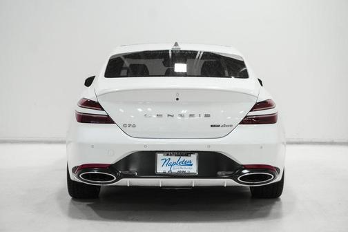 2022 Genesis G70 3.3T AWD