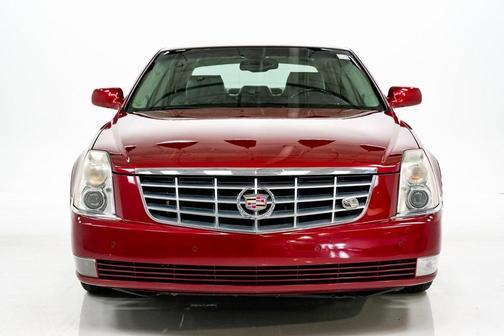 2010 Cadillac DTS Luxury Collection