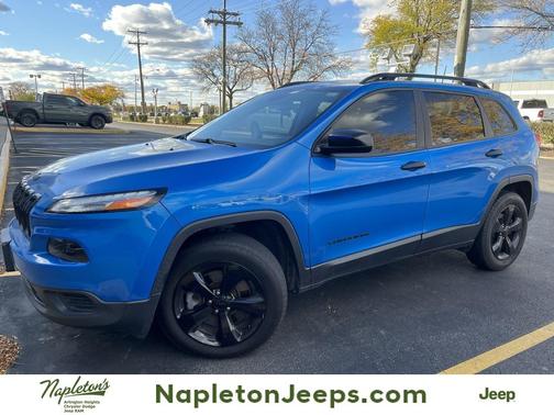 2017 Jeep Cherokee Sport