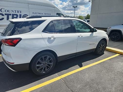 2022 Chevrolet Equinox AWD RS