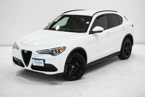 2022 Alfa Romeo Stelvio Sprint