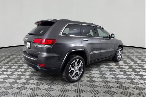 Granite Crystal Metallic Clearcoat 2021 Jeep Grand Cherokee Limited