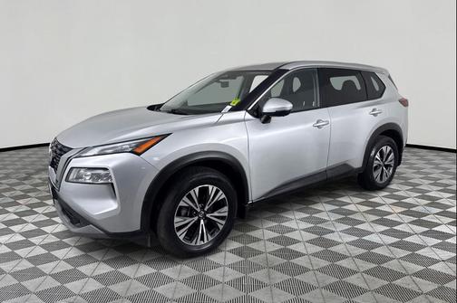 Brilliant Silver Metallic 2021 Nissan Rogue SV