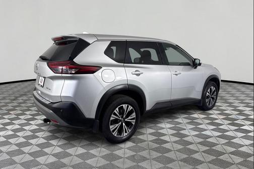 Brilliant Silver Metallic 2021 Nissan Rogue SV