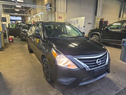 2019 Nissan Versa 1.6 SV