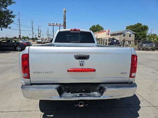Bright Silver Metallic Clearcoat 2005 Dodge Ram 3500 Laramie