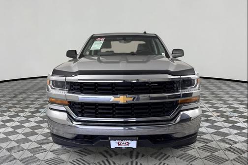 Silver Ice Metallic 2018 Chevrolet Silverado 1500 LS
