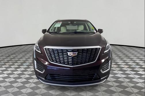 BURGUNDY 2021 Cadillac XT5 Premium Luxury