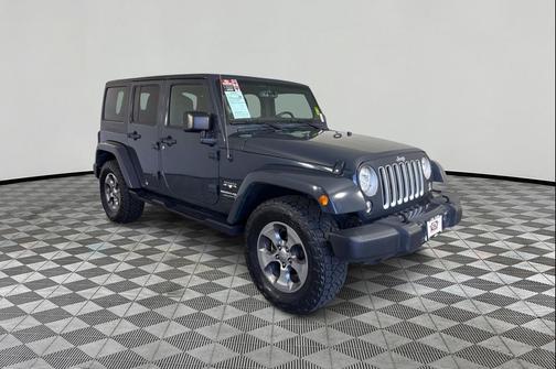 Rhino Clearcoat 2018 Jeep Wrangler JK Unlimited Sahara