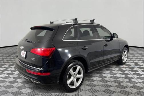 2017 Audi Q5 2.0T Premium Plus
